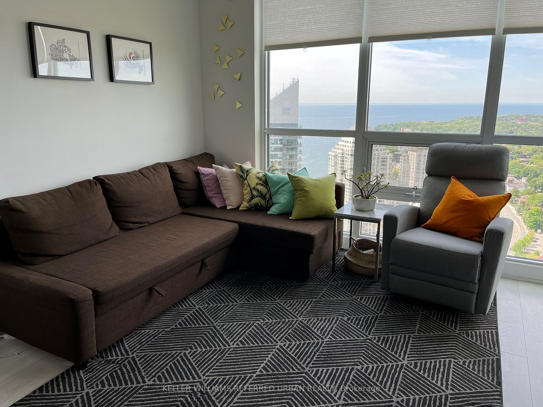 2220 Lakeshore Blvd, #4101