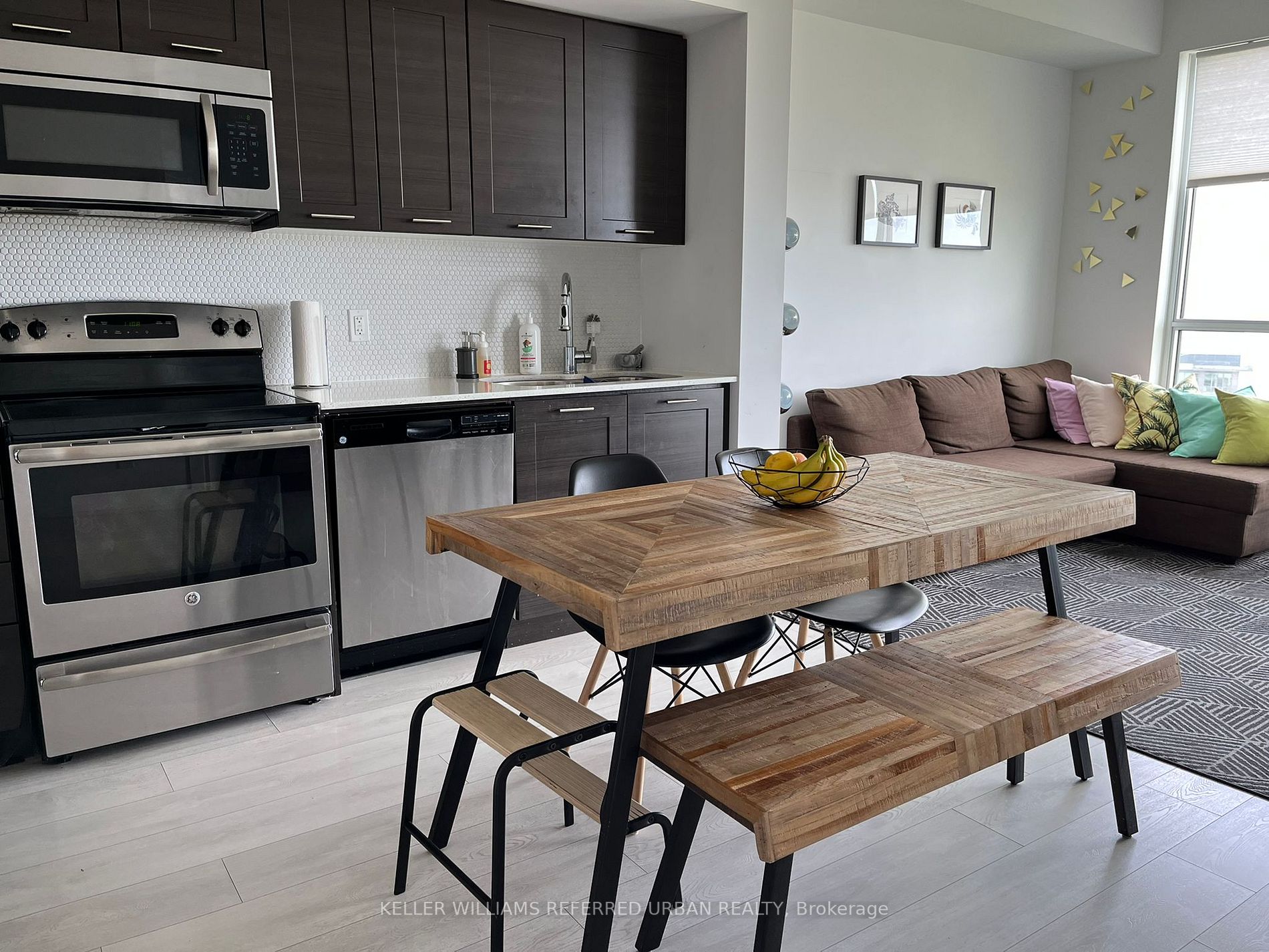 2220 Lakeshore Blvd, #4101