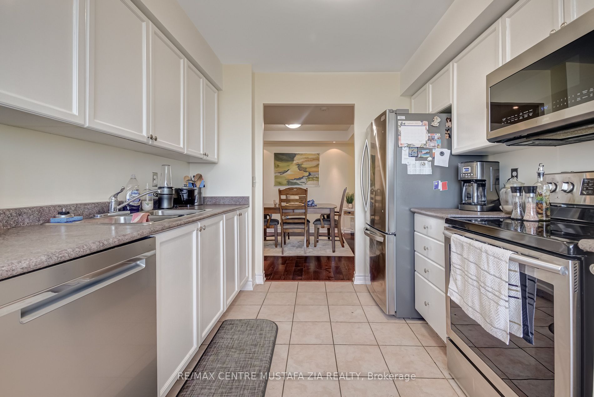 2585 Erin Centre Boulevard, #1005