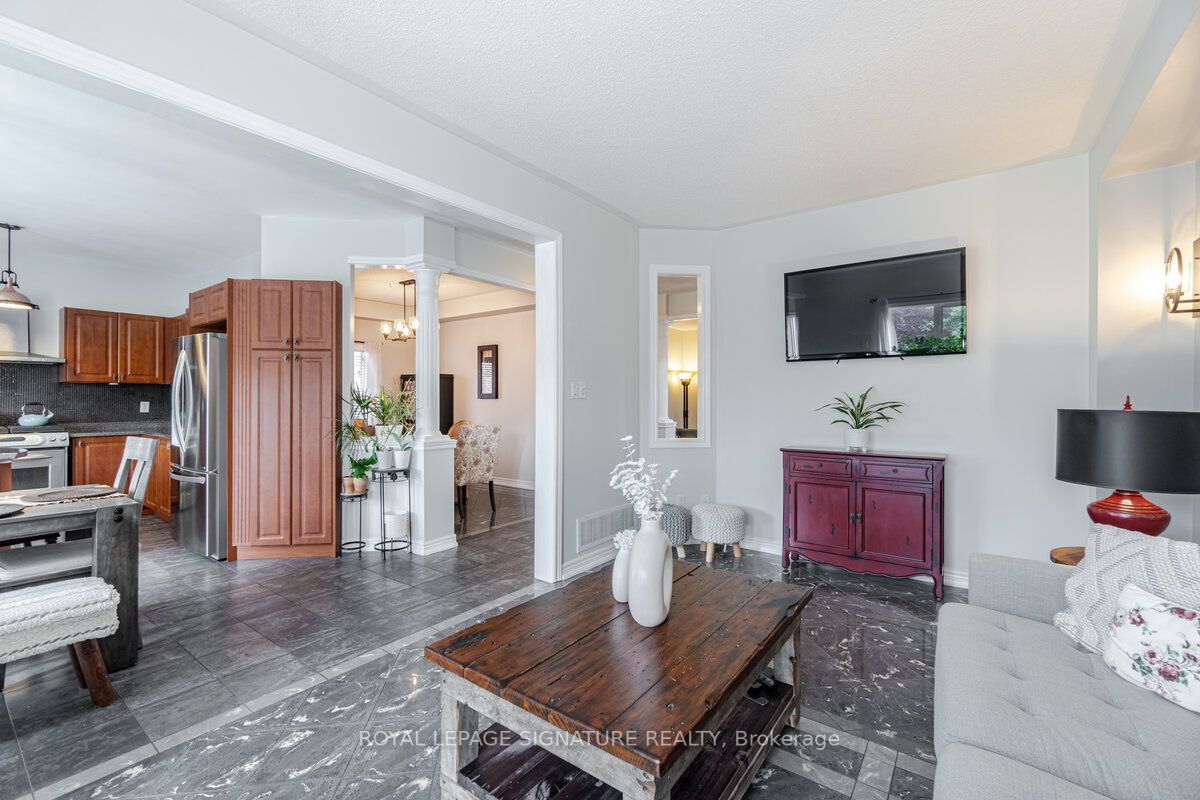 767 Sombrero Way