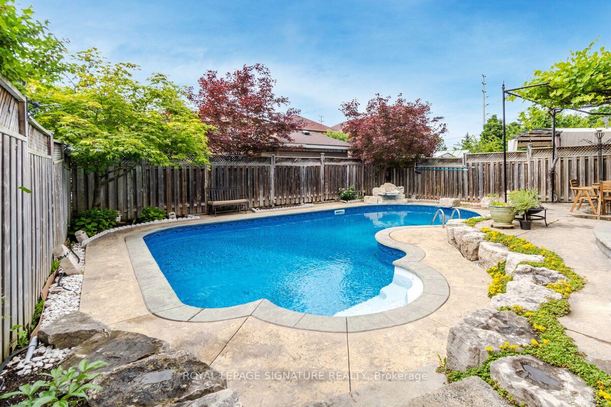 767 Sombrero Way