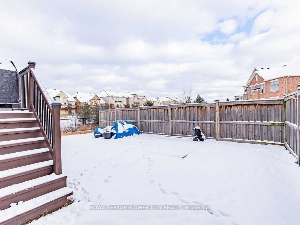 39 Bear Run Rd