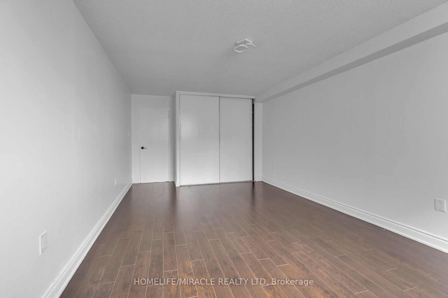 49 Silverstone Drive, #703