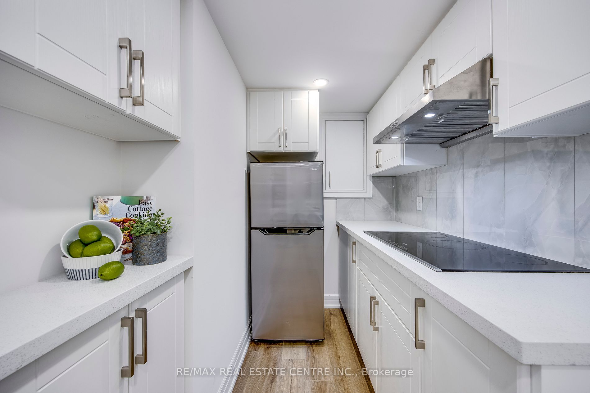 1176 Jamesway Blvd, #22