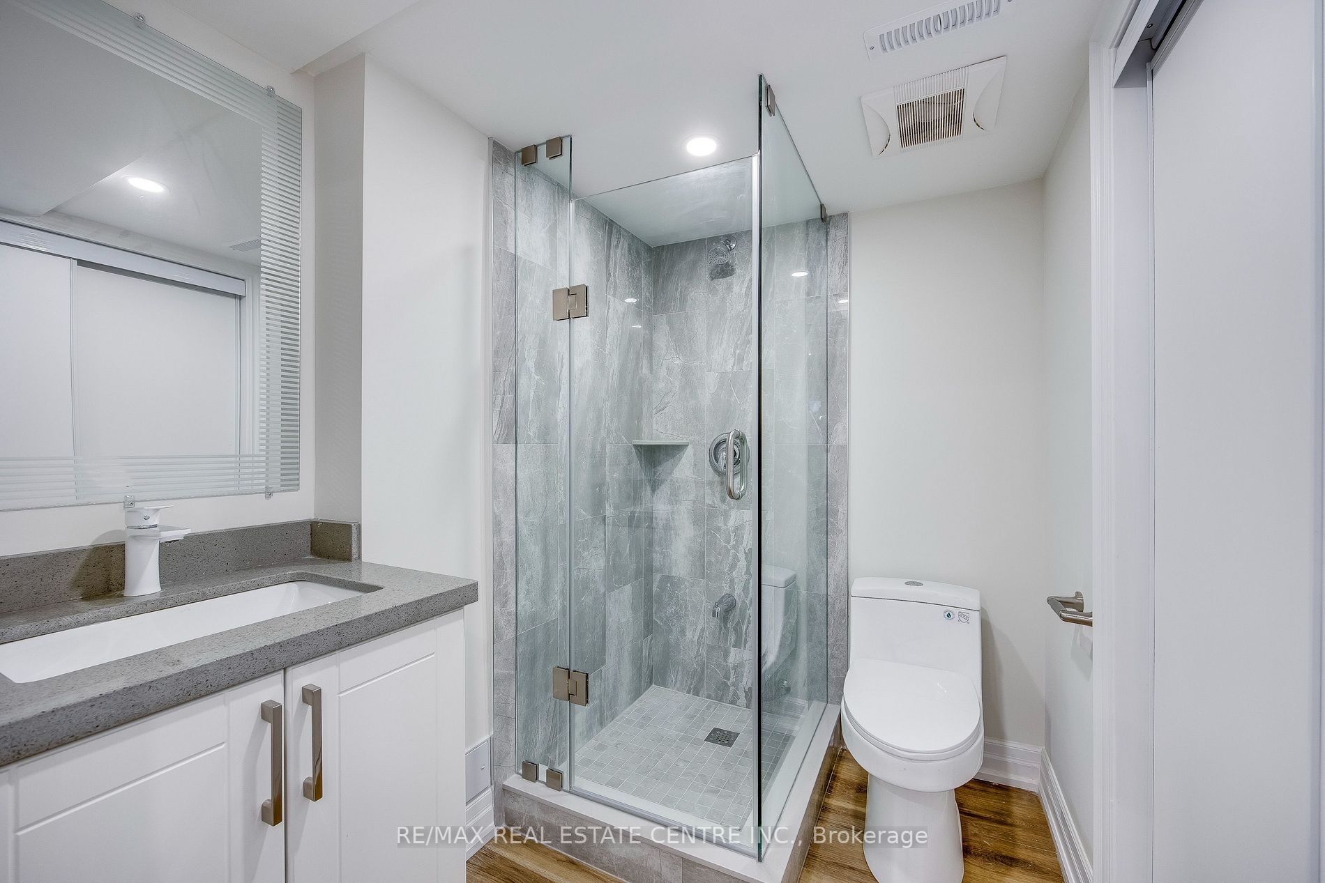 1176 Jamesway Blvd, #22