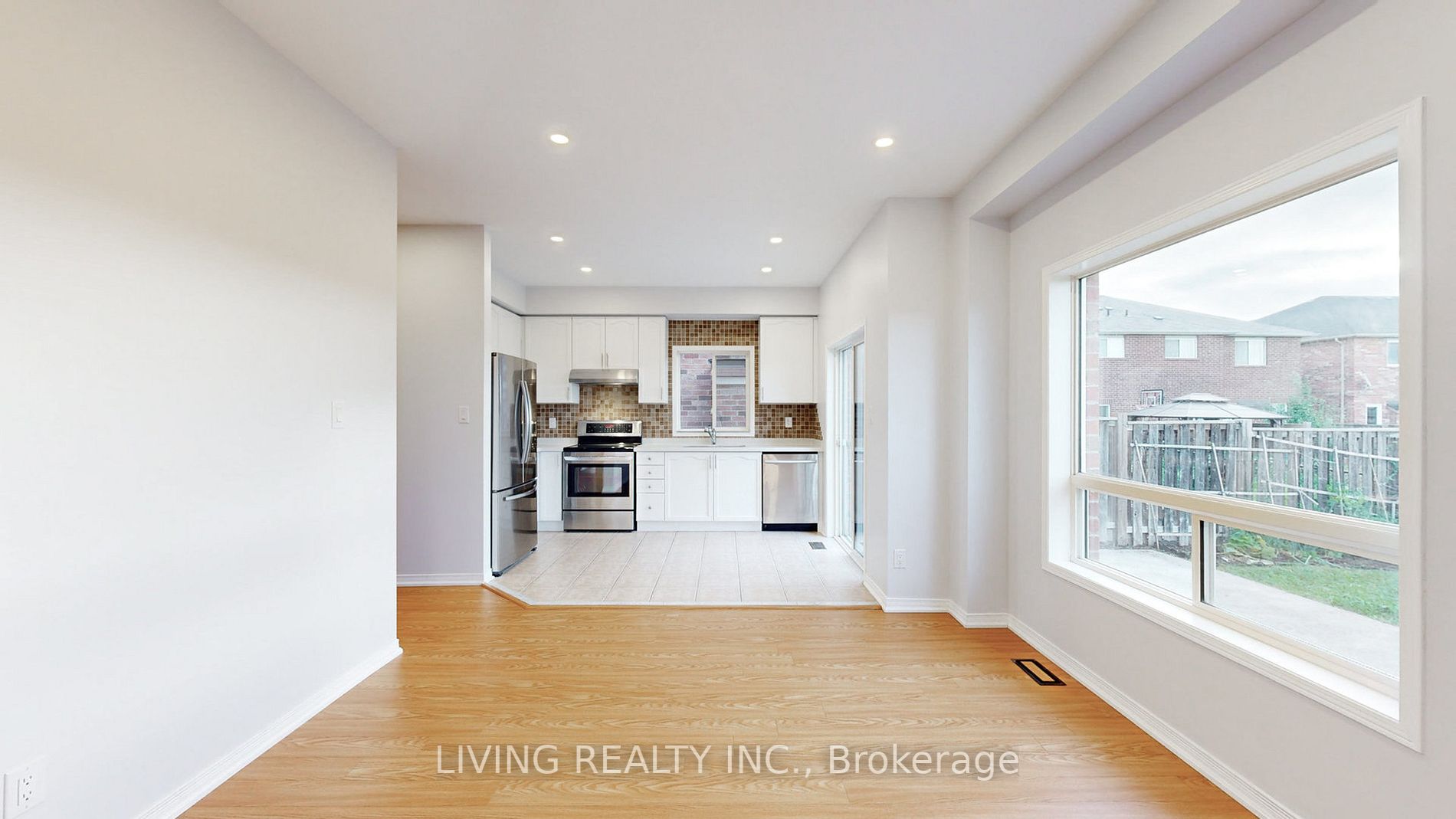 84 Abbotsbury Drive