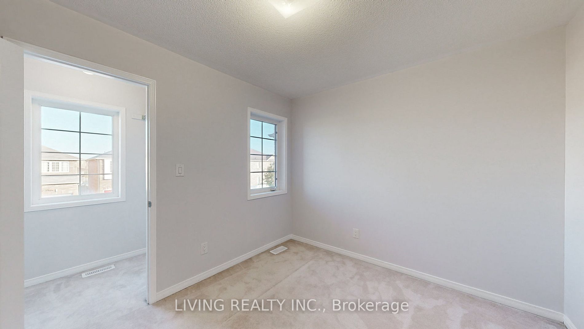 84 Abbotsbury Drive