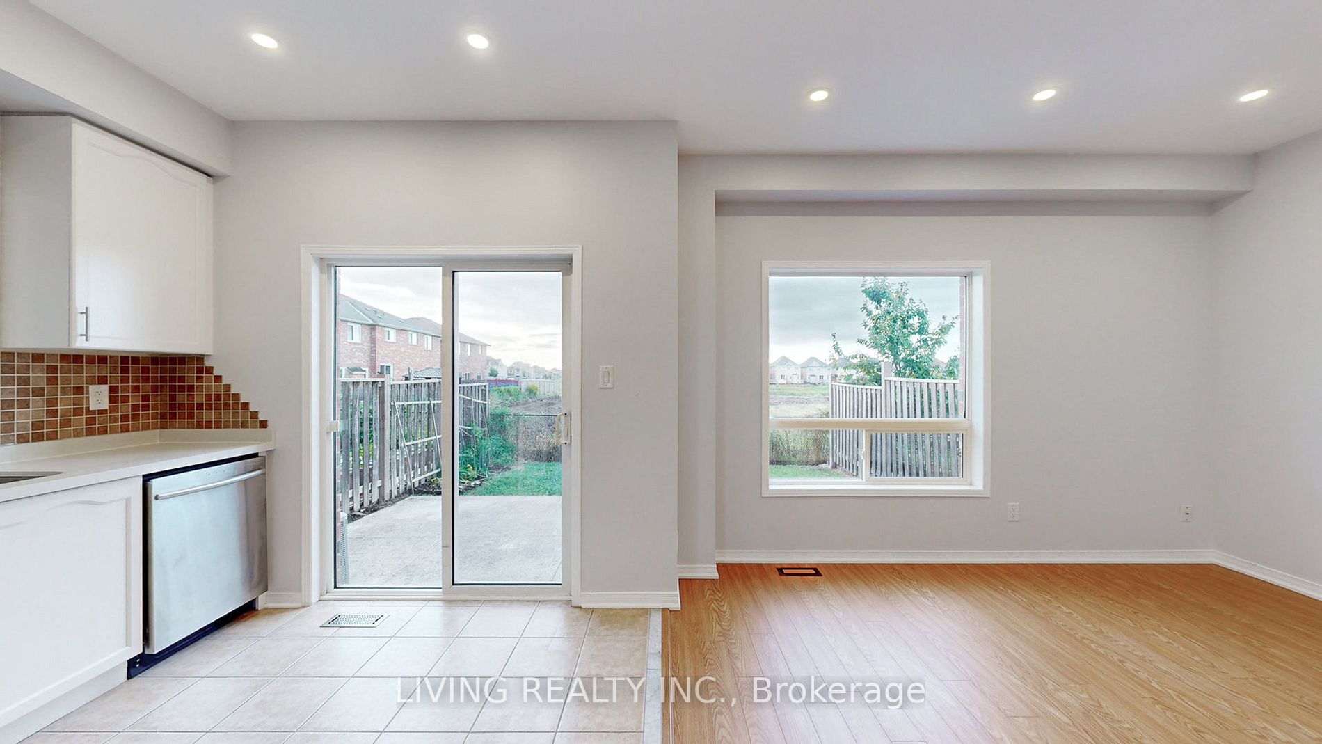 84 Abbotsbury Drive