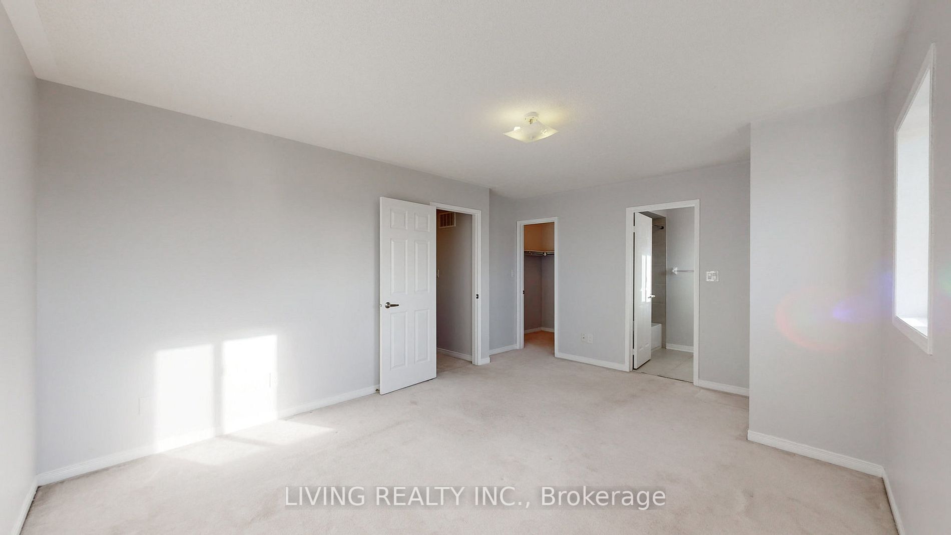 84 Abbotsbury Drive