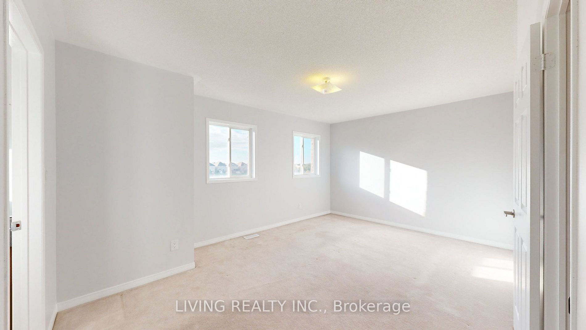 84 Abbotsbury Drive