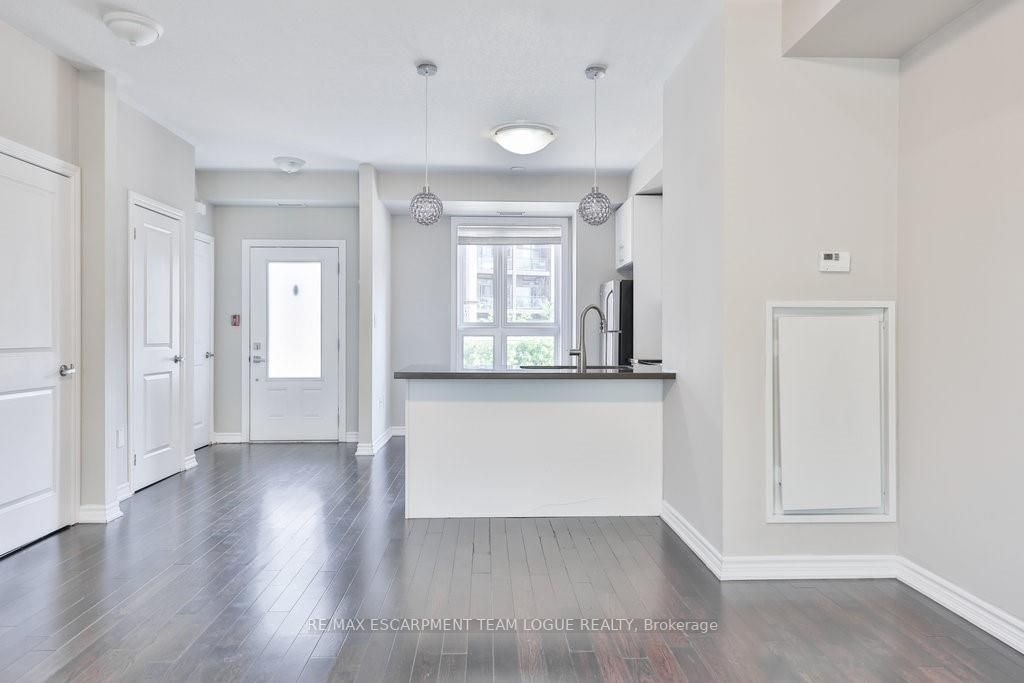 5030 Corporate Dr, #7