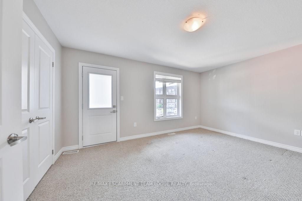 5030 Corporate Dr, #7