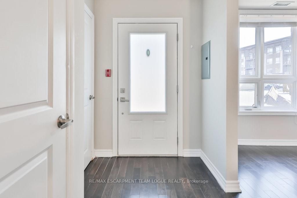 5030 Corporate Dr, #7