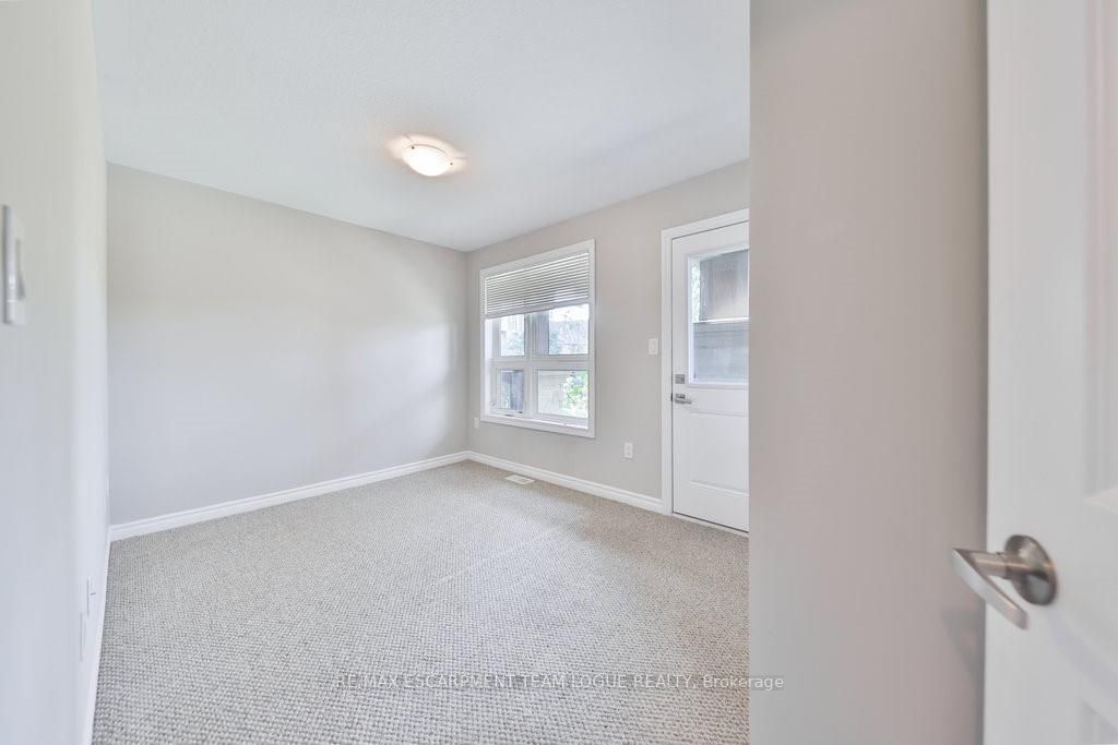 5030 Corporate Dr, #7