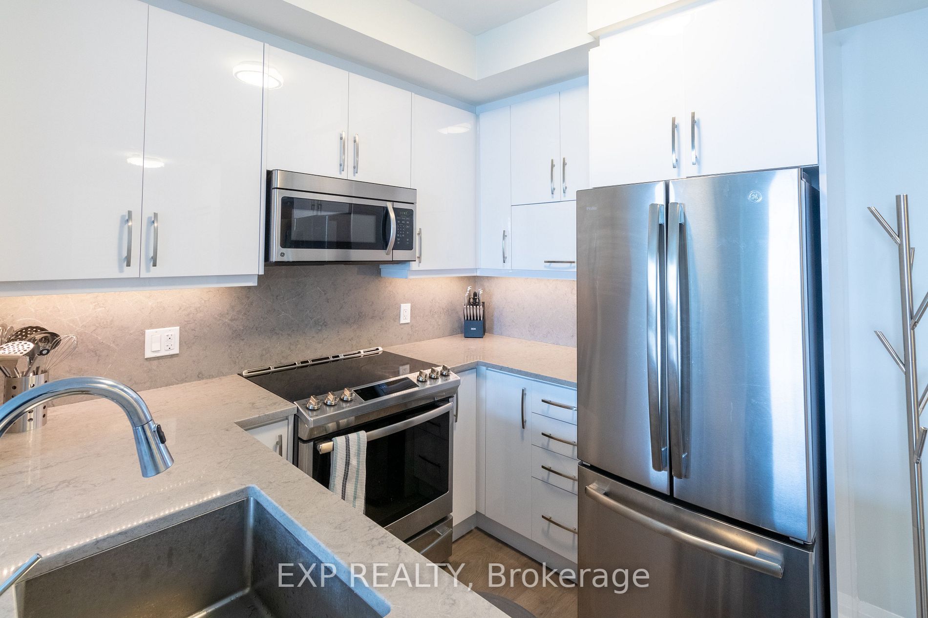 1105 Leger Way, #313