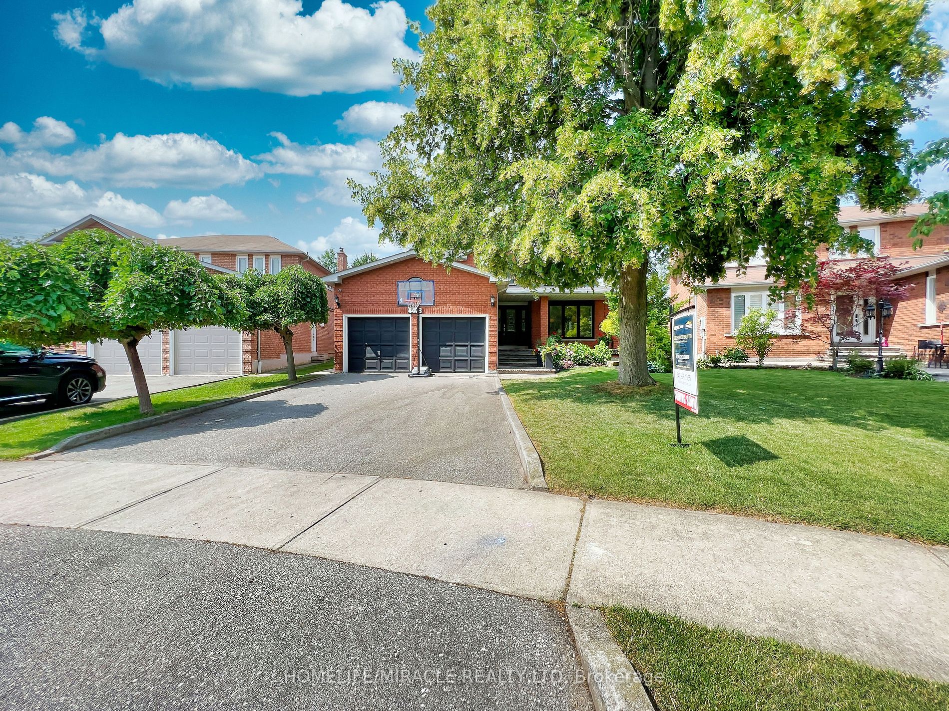 4478 Grassland Crescent