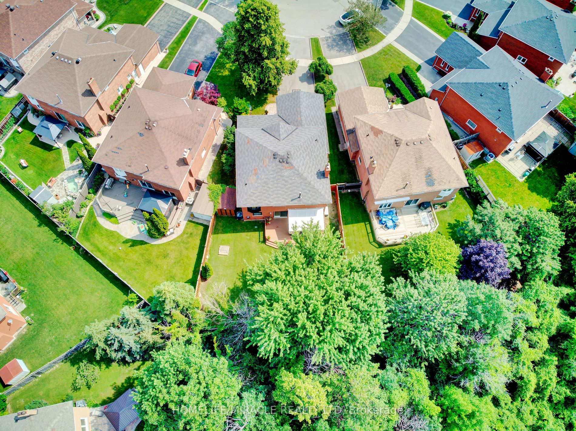 4478 Grassland Crescent