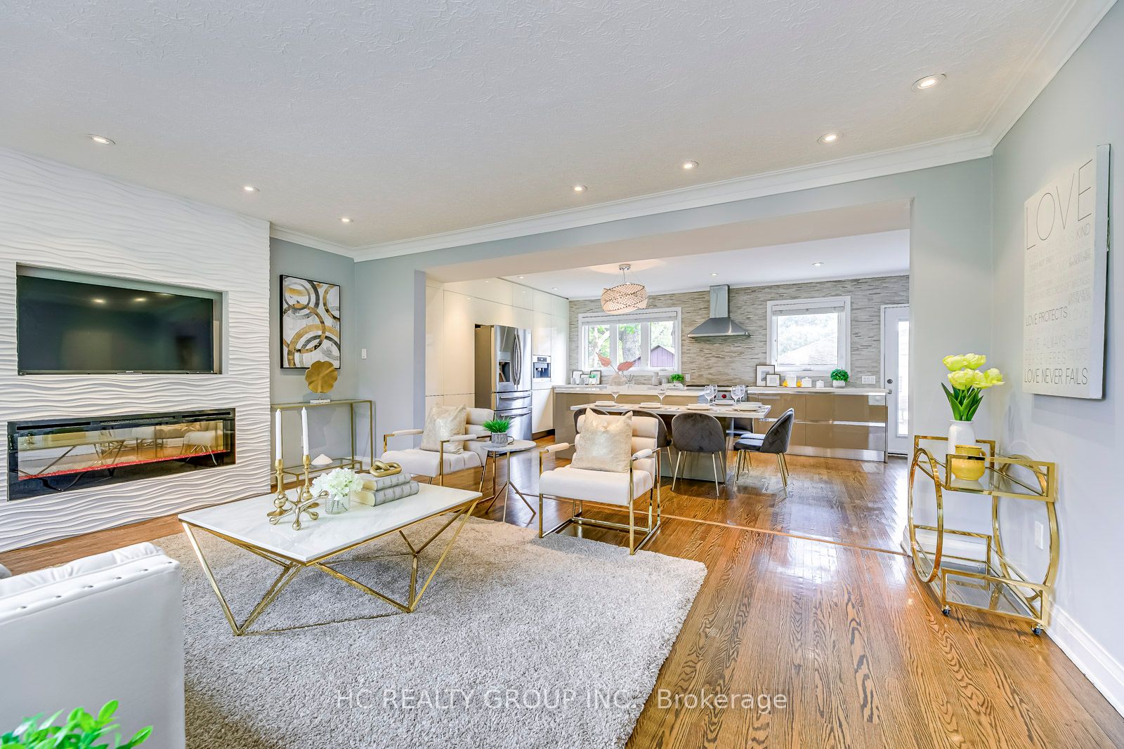 468 Lynd Ave