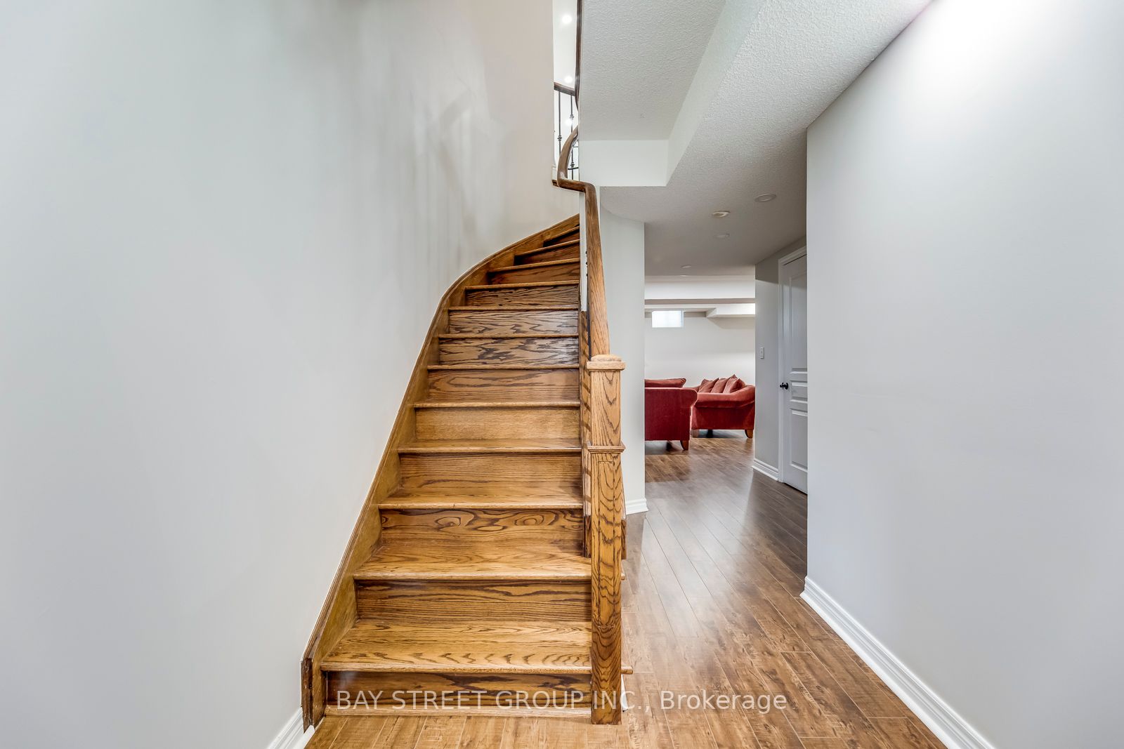 2337 Woodfield Road