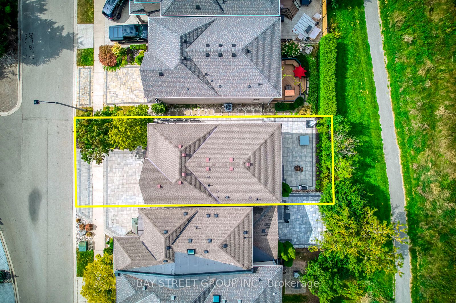 2337 Woodfield Road
