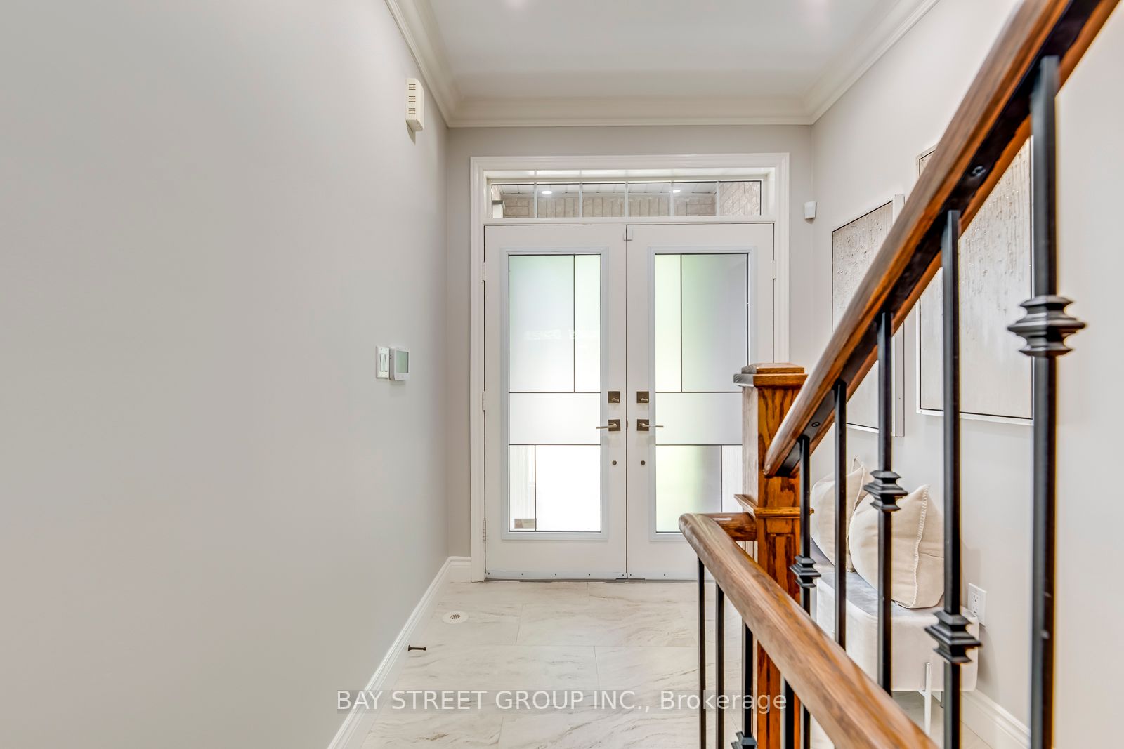 2337 Woodfield Road