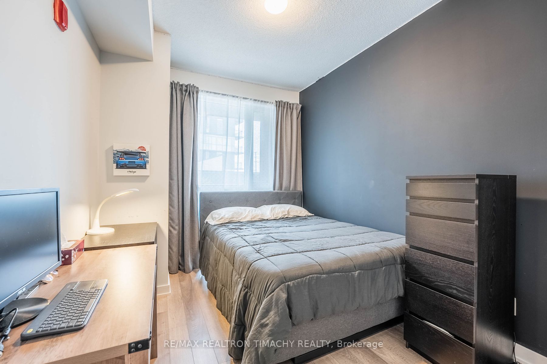5260 Dundas Street, #C307