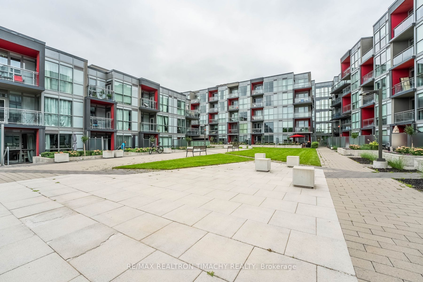 5260 Dundas Street, #C307
