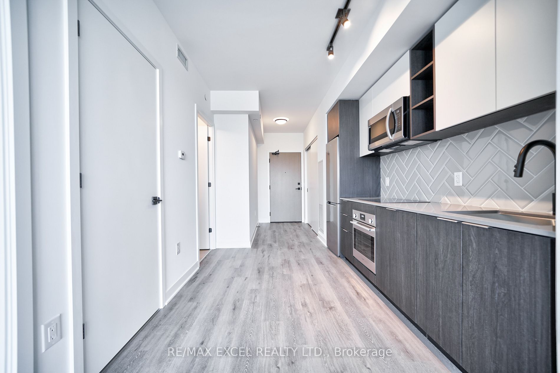 36 Zorra St, #2011