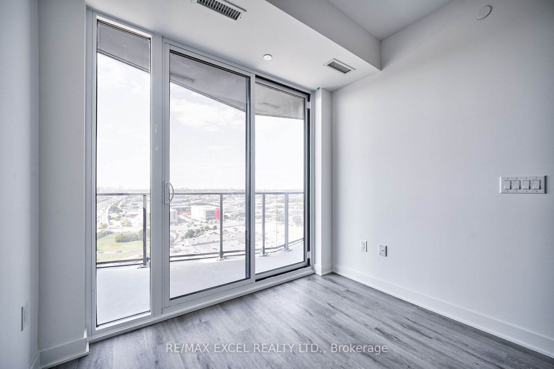 36 Zorra St, #2011
