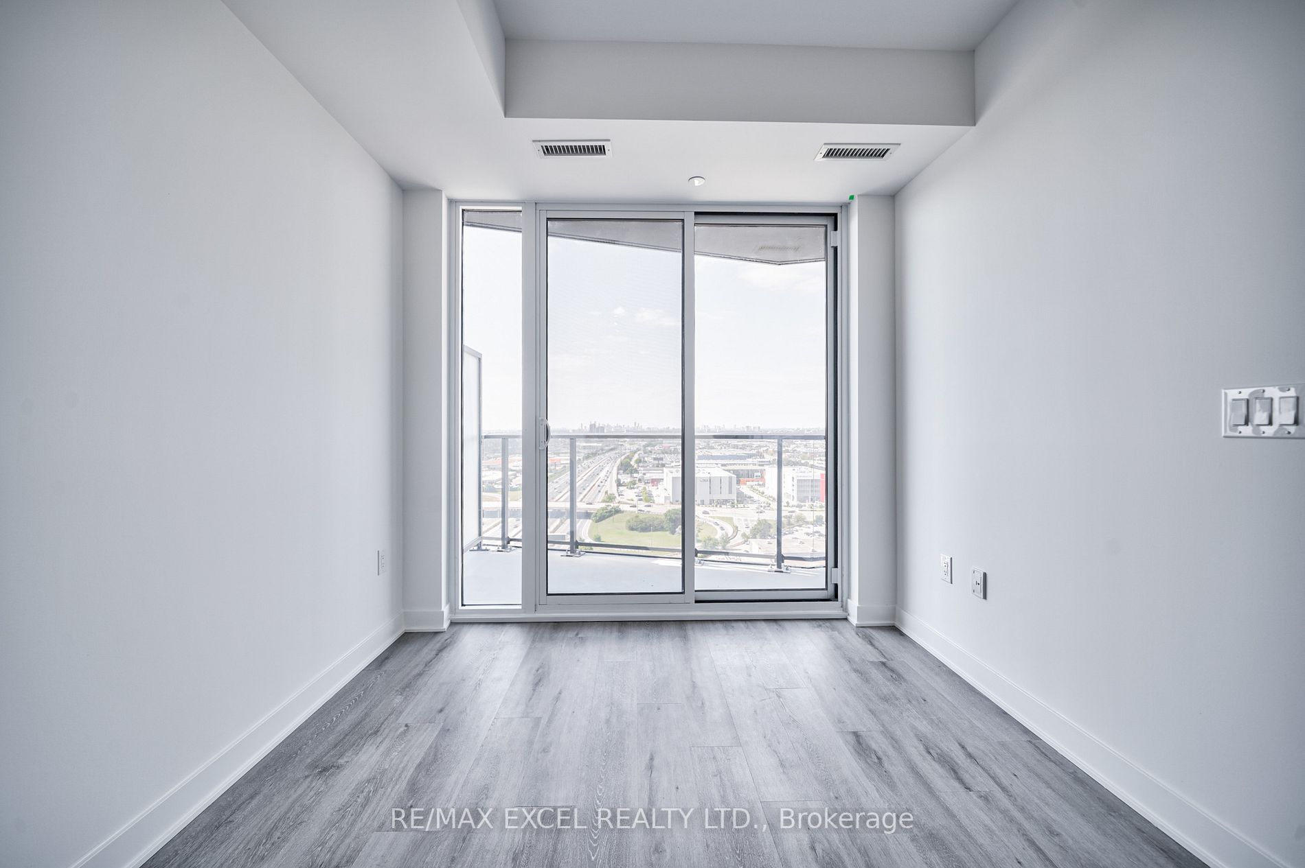 36 Zorra St, #2011