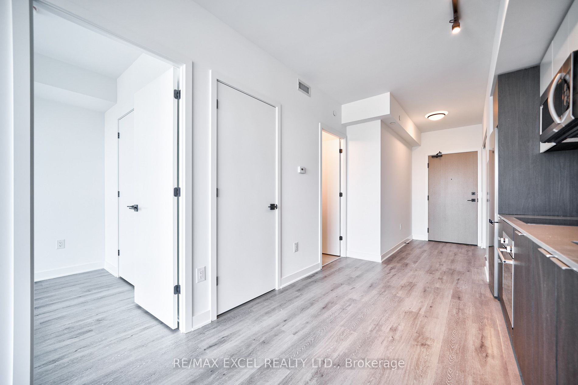 36 Zorra St, #2011
