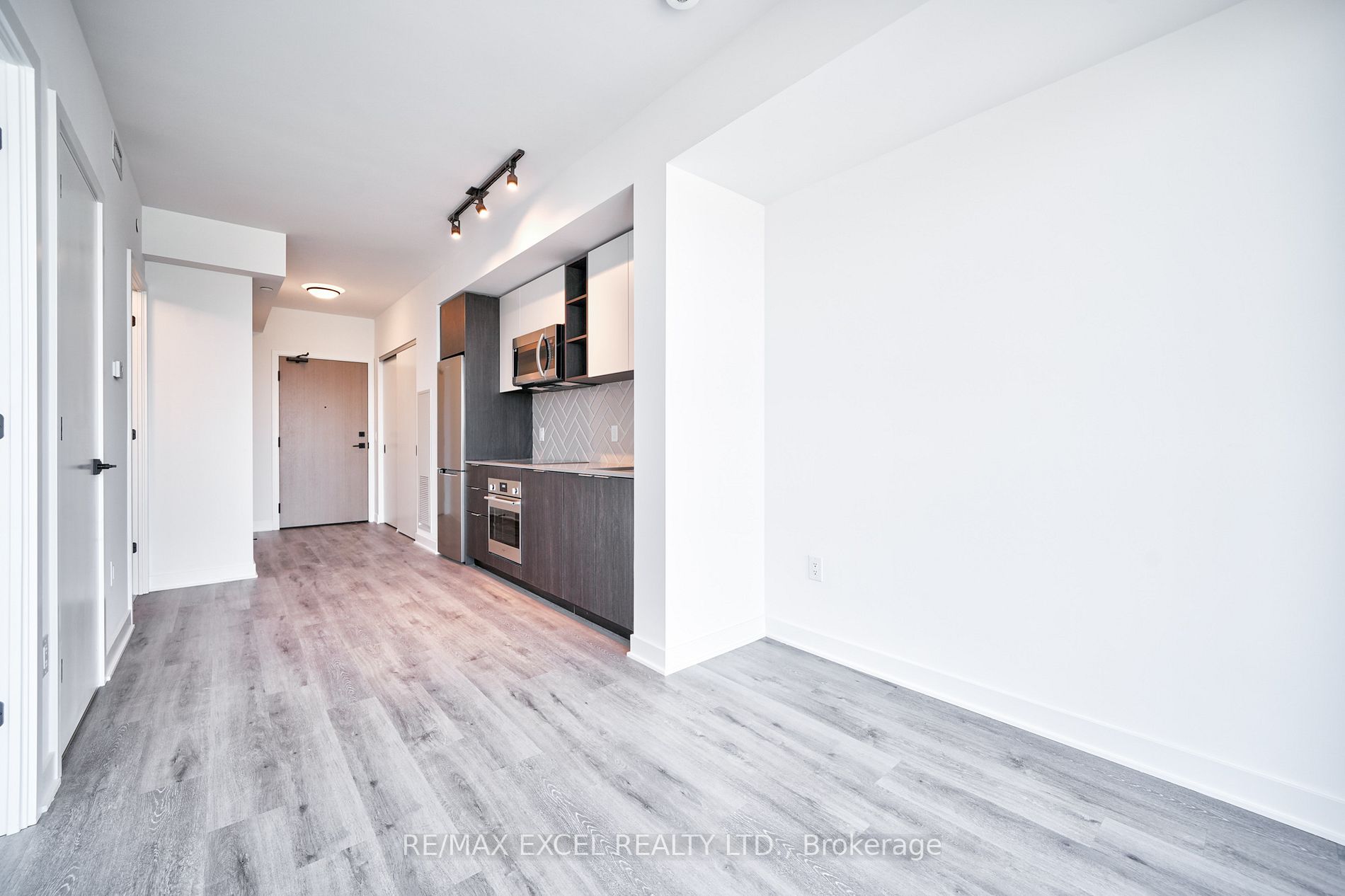 36 Zorra St, #2011
