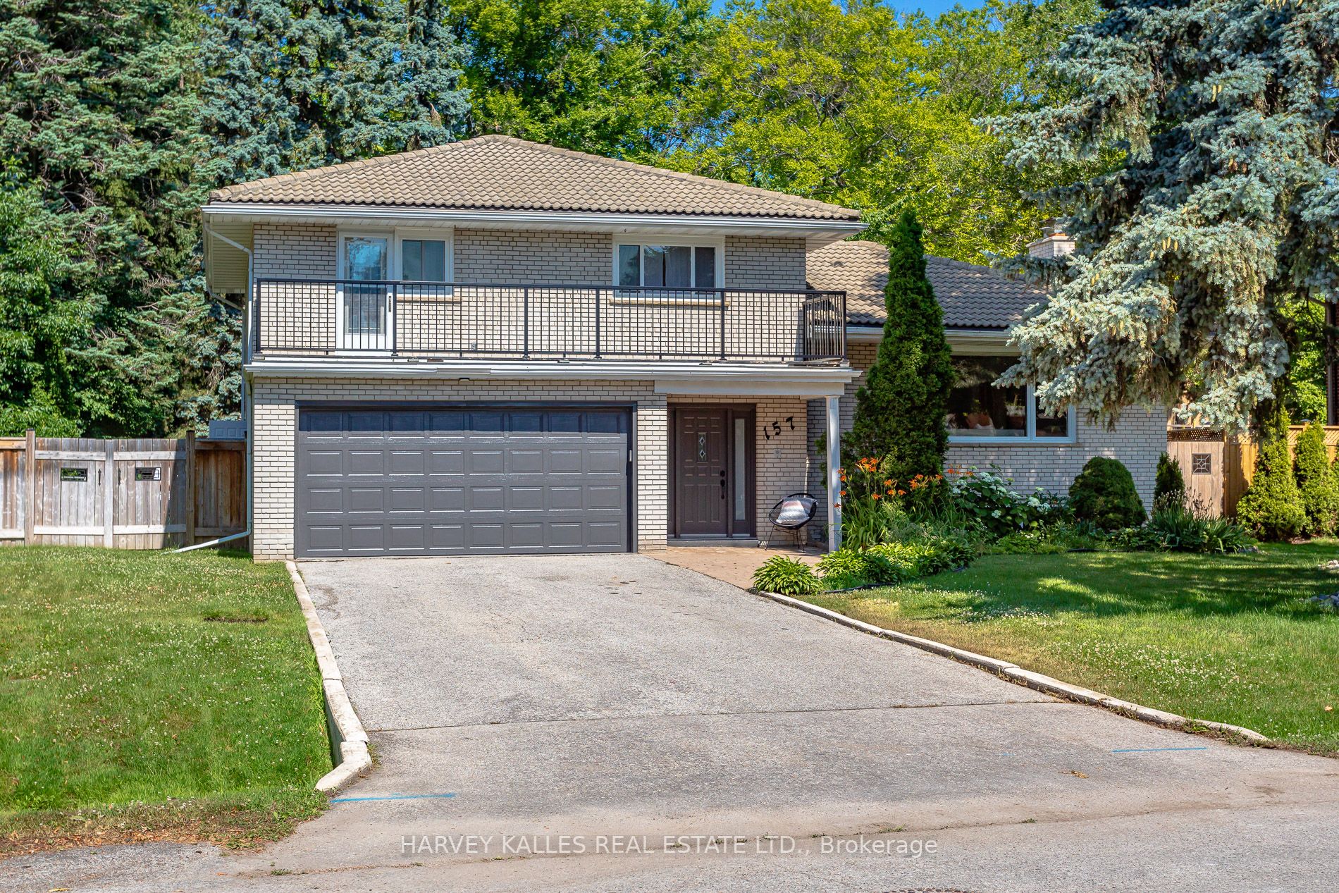 157 Princess Anne Cres