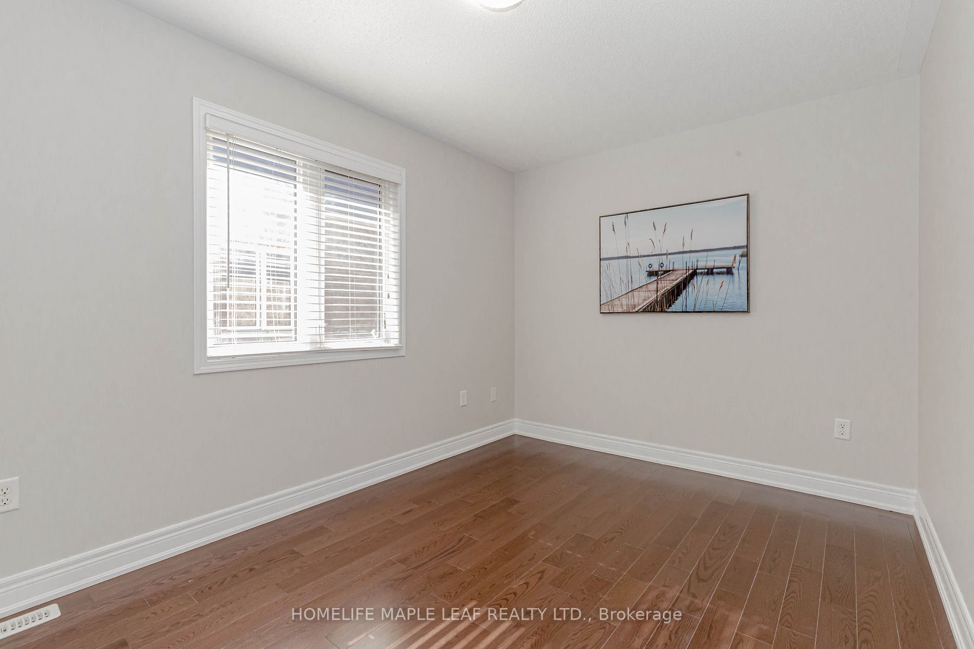 42 Lesabre Cres