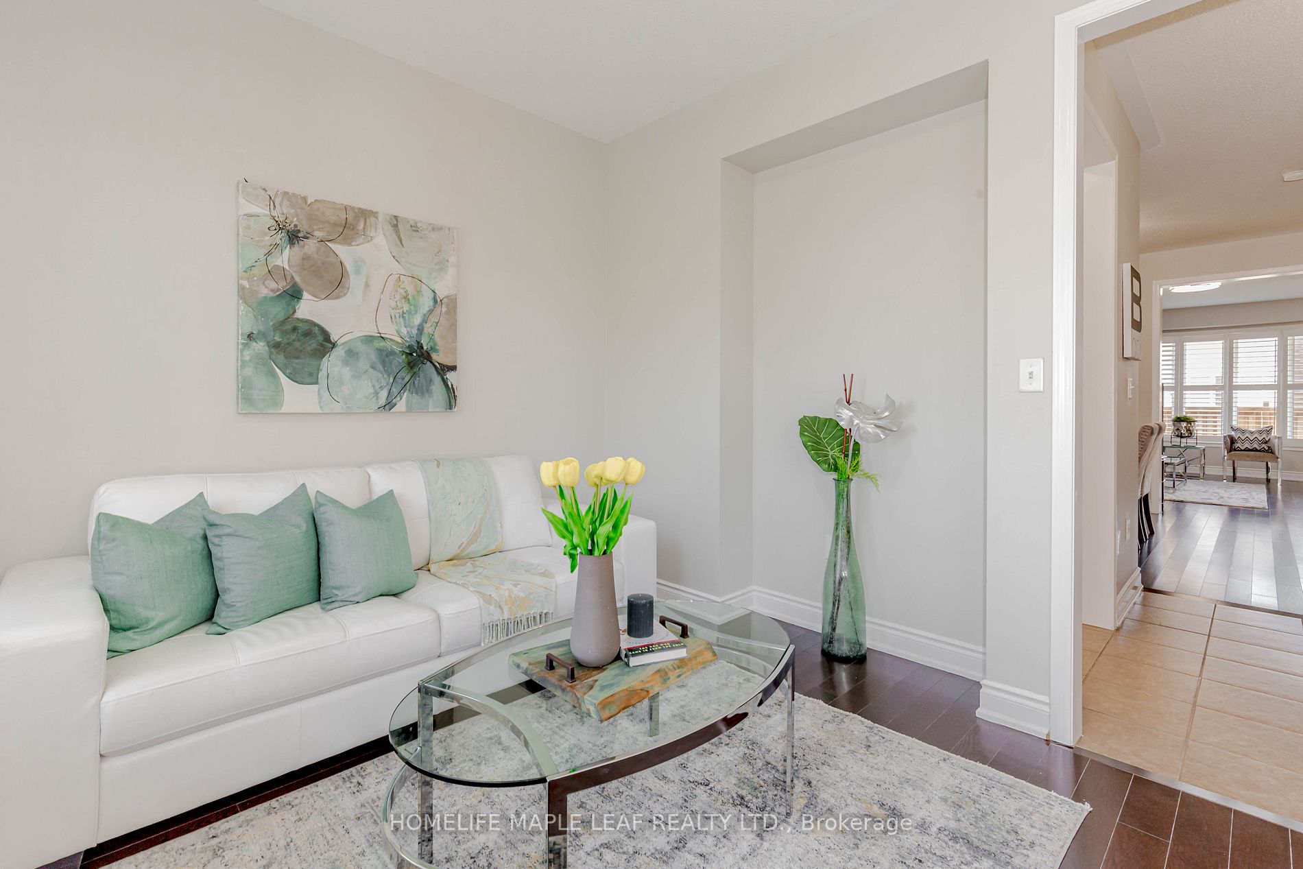42 Lesabre Cres