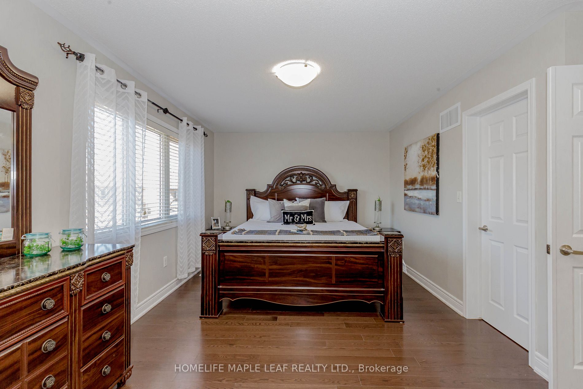 42 Lesabre Cres