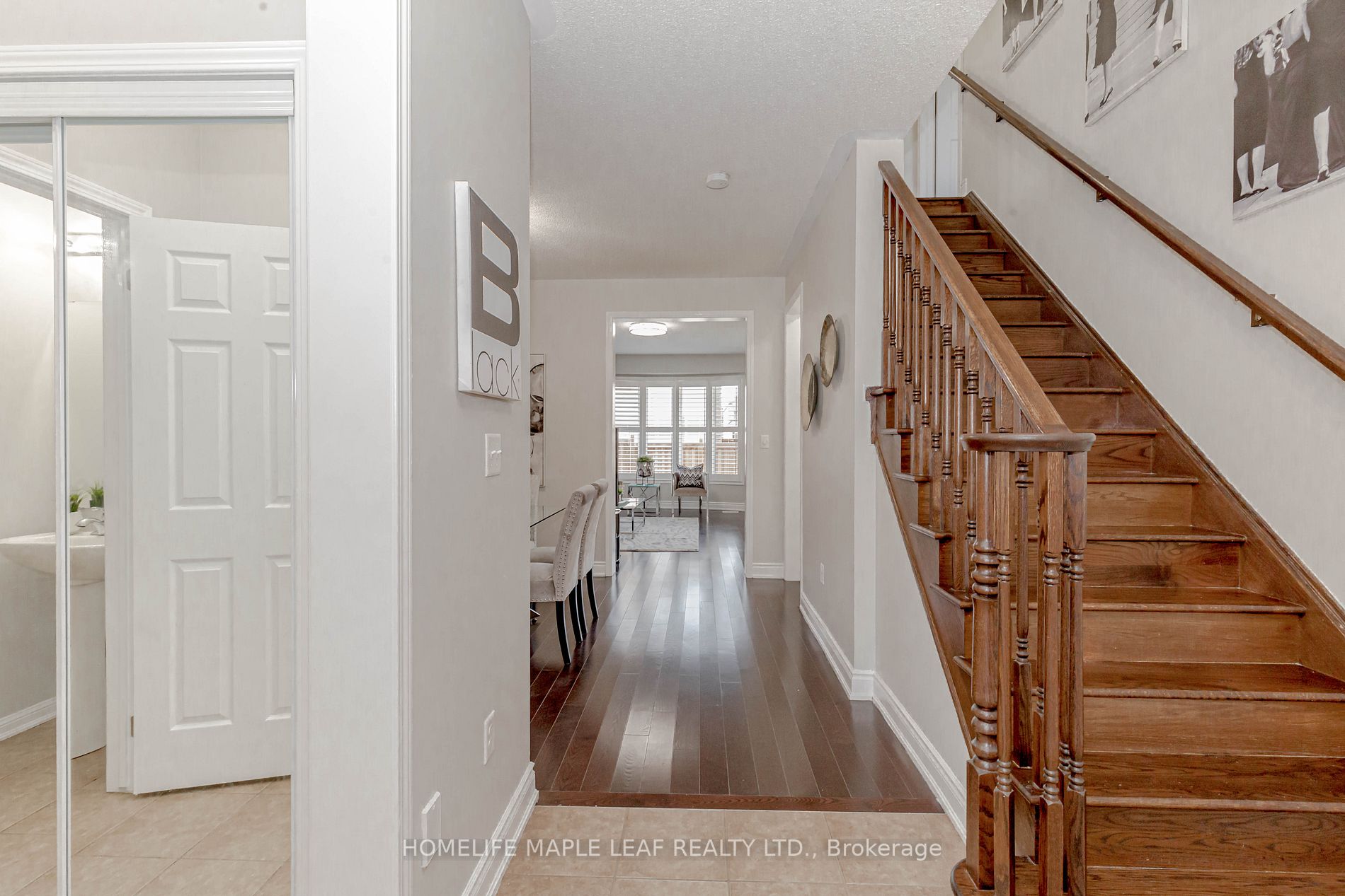 42 Lesabre Cres