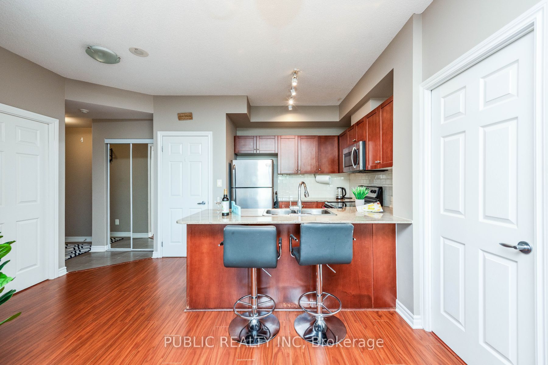 3504 Hurontario Street, ##509