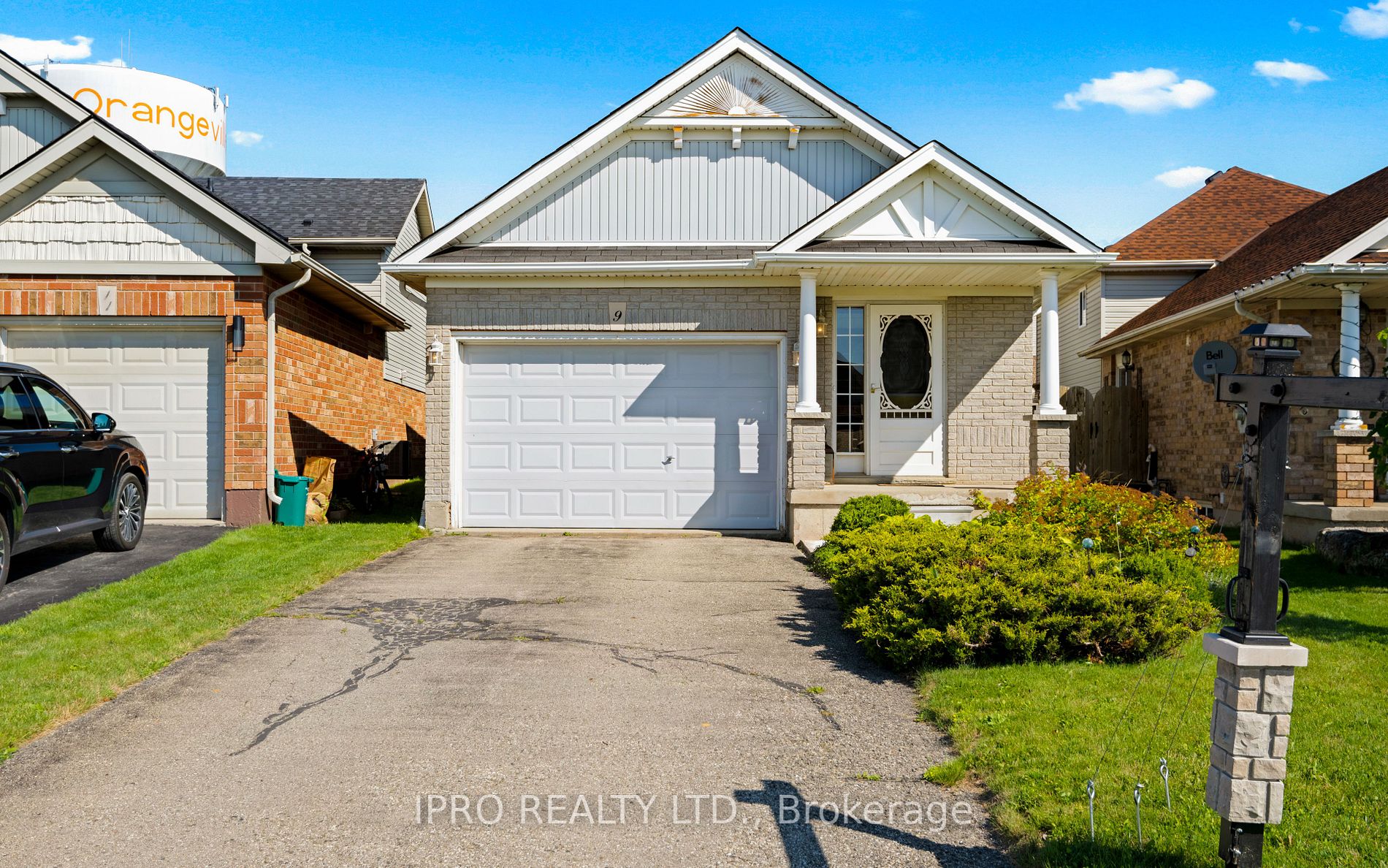 9 Bishop Crt