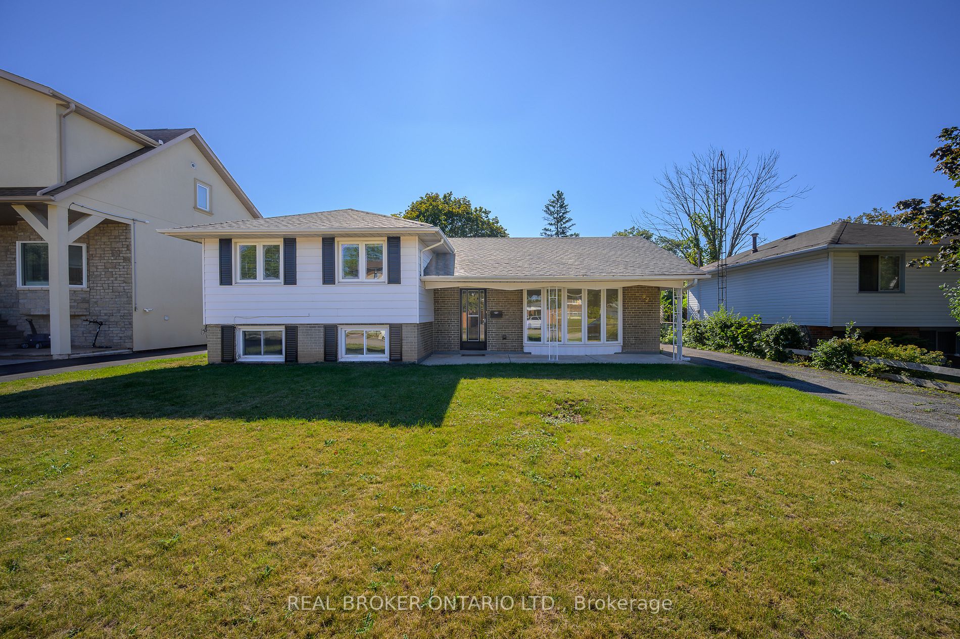 92 Sewell Dr