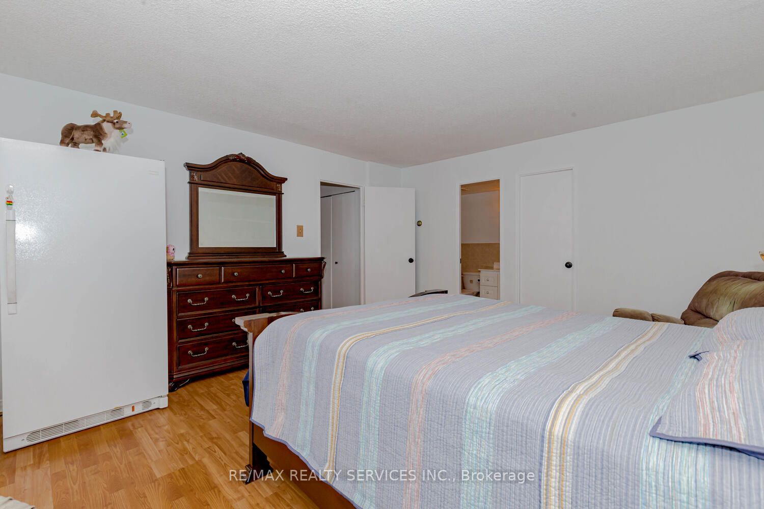 1100 Caven St, #1206