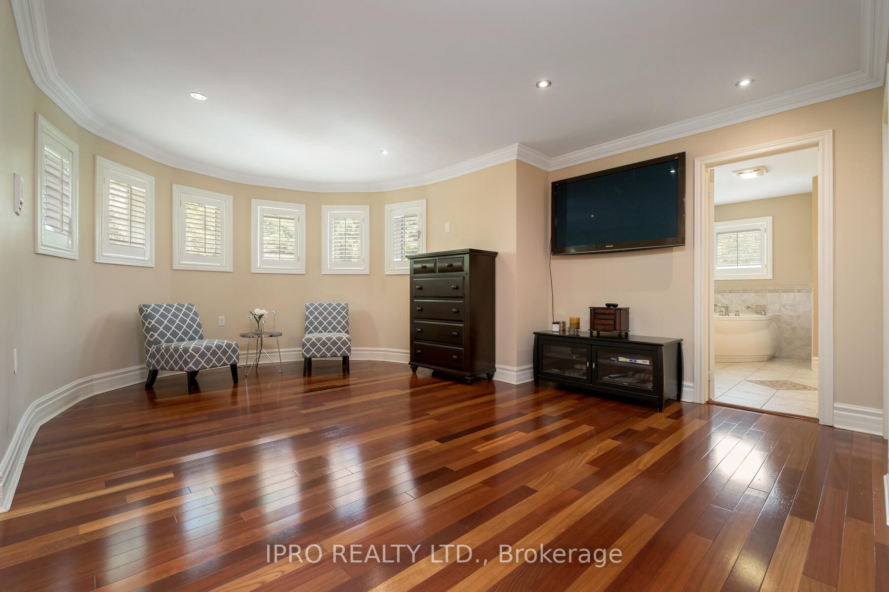 Listing W7005930 - Large Photo # 18