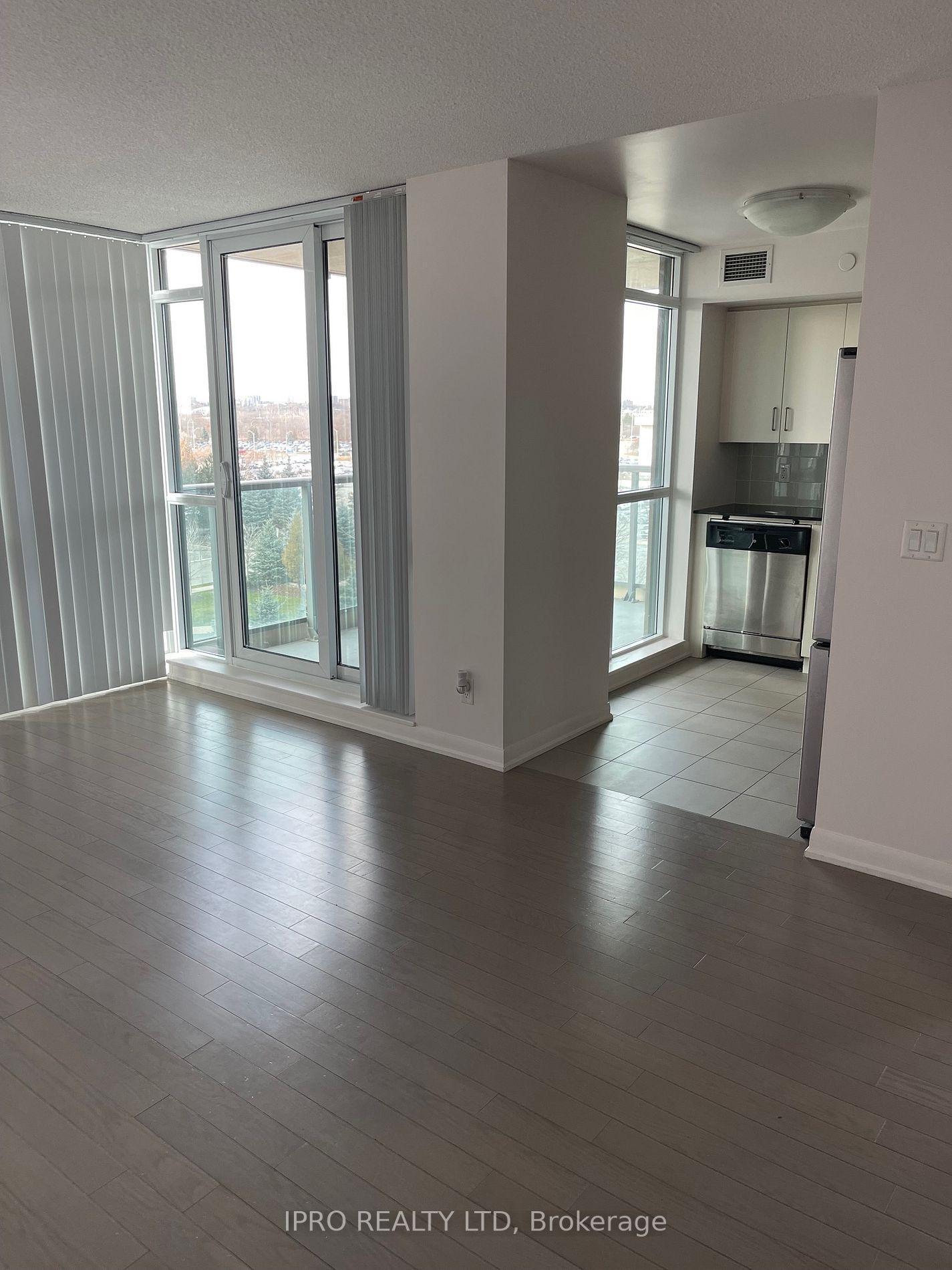 215 Sherway Gardens Rd, #507