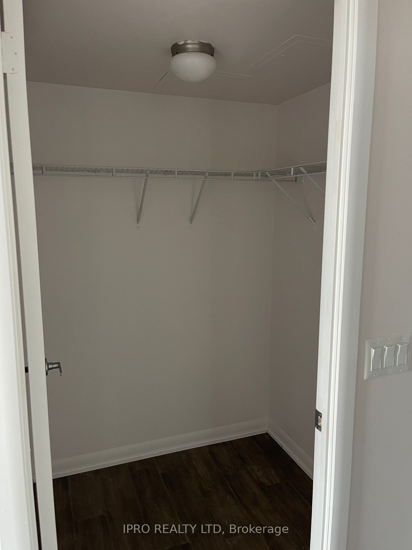 215 Sherway Gardens Rd, #507