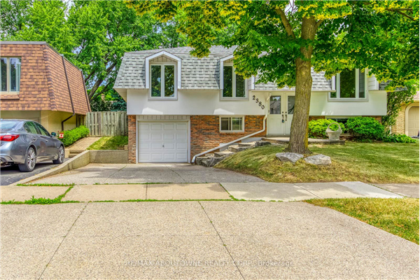 2380 Wyandotte Dr, Oakville