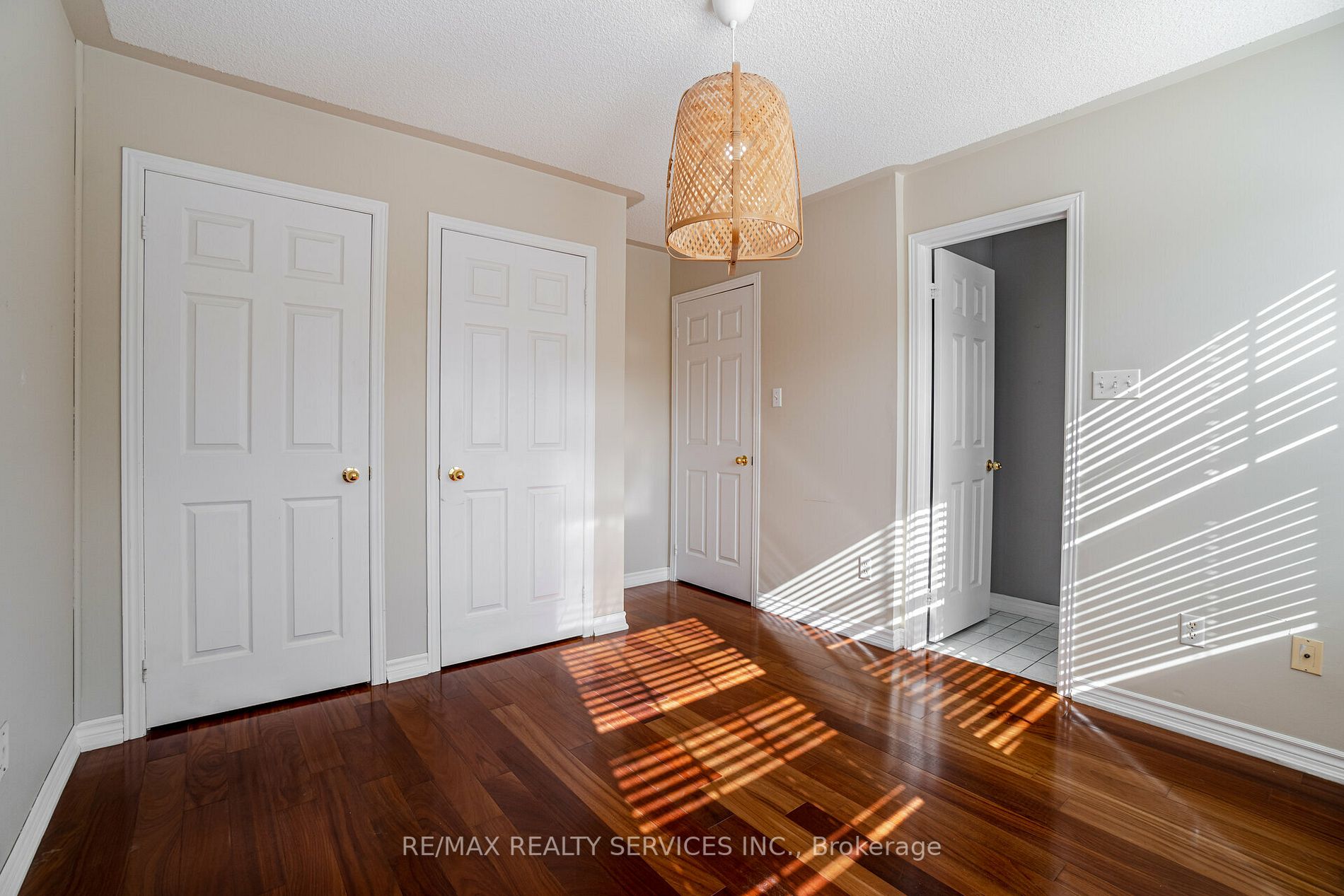 44 Provincial Place