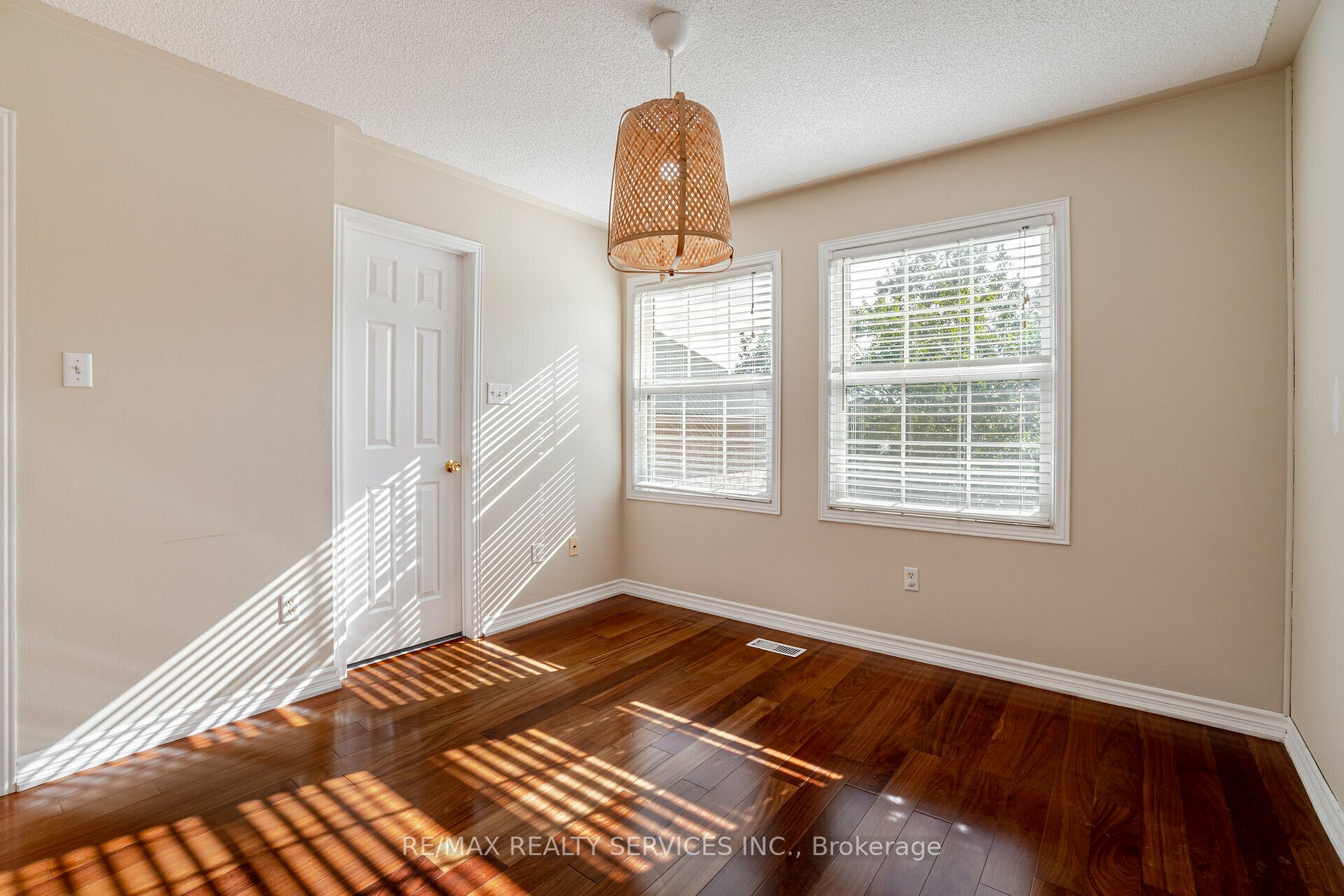 44 Provincial Place