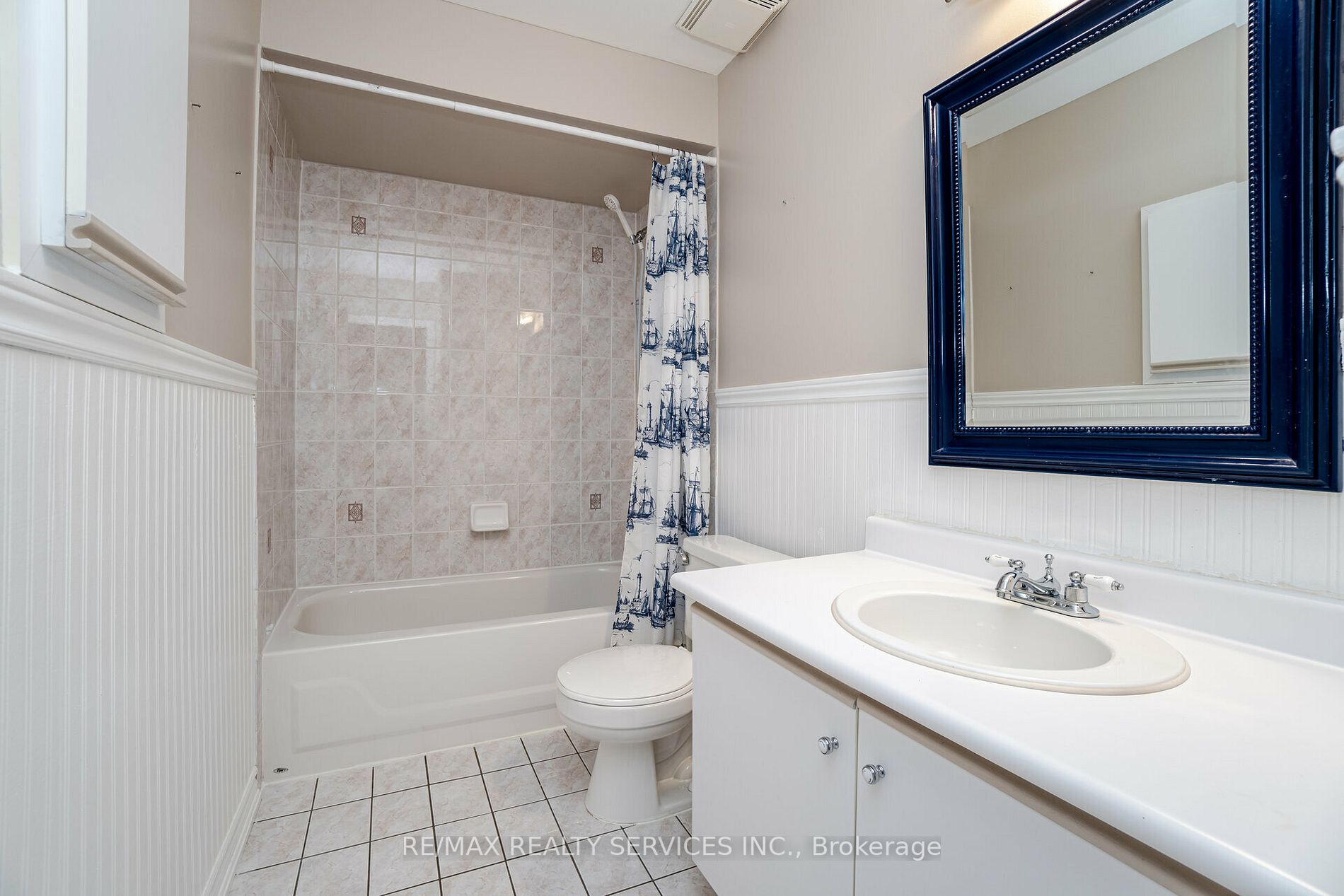 44 Provincial Place