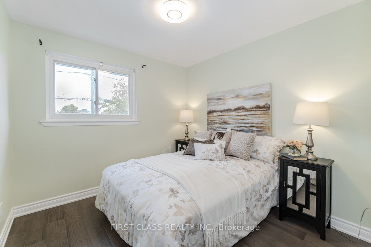 1266 Pallatine Dr