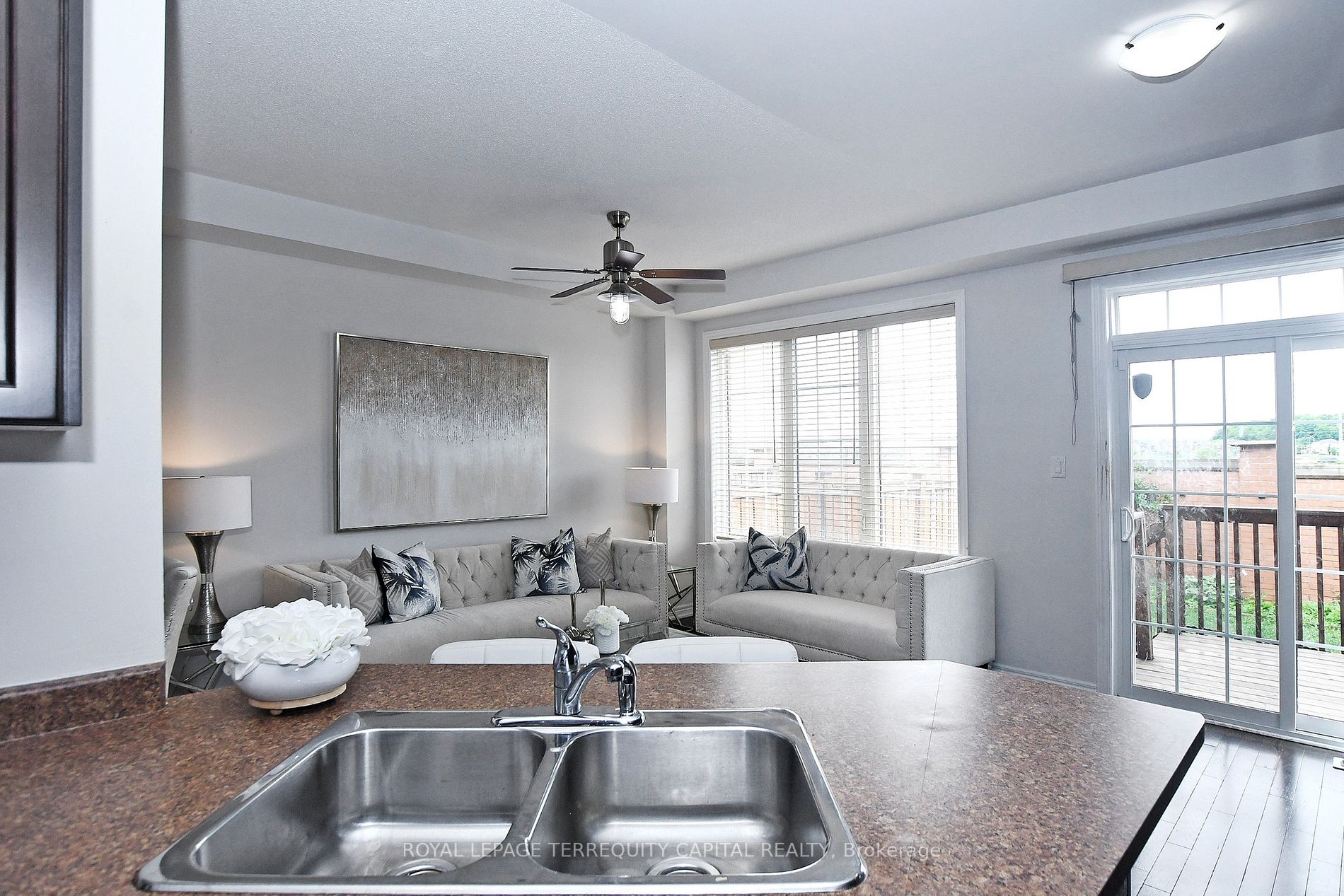 6 Coastline Drive